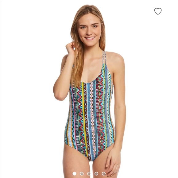 Volcom one piece - Picture 1 of 6